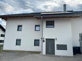 Foto - 2 Zim Whg im DG in einem 6-Fam-Haus in Raubling