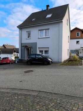 Foto - Dreifamilienhaus in Staudt - 285.000,00&nbsp;EUR Kaufpreis, ca.&nbsp; 186,00&nbsp;m&sup2;