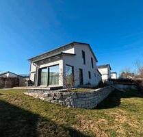 Provisionsfrei: Modernes Einfamilienhaus (Bj. 2017) - Hahnbach