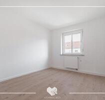 HELLE 2,5-ZI.-WHG MIT EINBAUKÜCHE IN GÖGGINGEN - Augsburg Bergheim