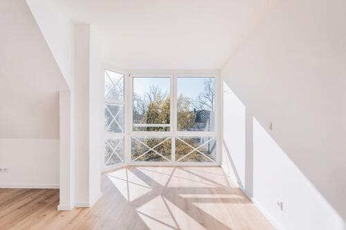 Foto - 2 Zimmer Dachgeschoßwohnung zur Miete in Dresden