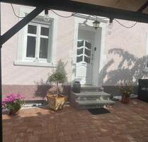 Freistehend Haus neu renoviert provisionsfrei Scheune 2 Garagen - Schmelz
