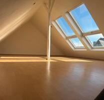 Große DG Wohnung in Koblenz Lützel ideal als WG