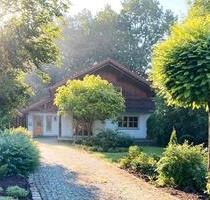 Idyllisch gelegenes Einfamilienhaus mit Einliegerwohnung - Pressath