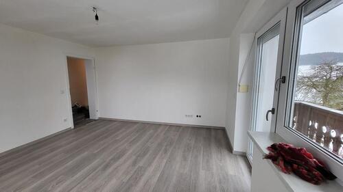 Foto - Top renovierte 3 Zimmer Wohnung in Cham in 2 Familien Haus Glasf.