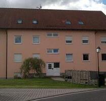 gemütliche 2 Raum Wohnung, ideal für Einzelpersonen, Studenten - Hainichen