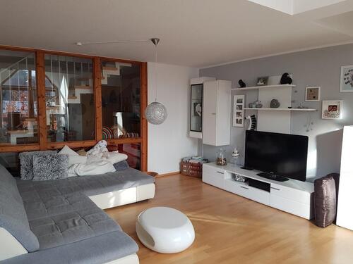 Foto - Helle, renovierte Maisonette-Wohnung über 3 Ebenen (ca. 110 m²)