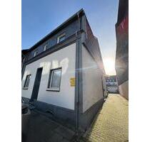 TOP eigener Eingang: 3,5-Raum-Wohnung auf ca. 64 m² zu vermieten - Oberhausen