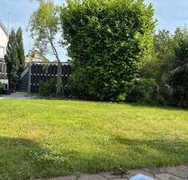 Großzügige Wohnung mit Garten, priv. Eingang & Parkplatz - Schwülper