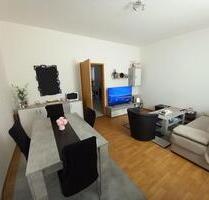 gepflegte 2-Zimmer Wohnung im Erdgeschoss der Weberstraße 39, Möbel können von Mietern übern. werden - Meerane