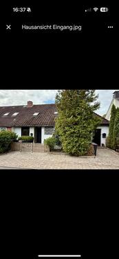 Foto - Reihenhaus zum vermieten - 1.800,00&nbsp;EUR Kaltmiete, ca.&nbsp; 136,00&nbsp;m&sup2;