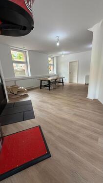 Foto - Büroflächen zu vermieten - 2.500,00&nbsp;EUR Kaltmiete, ca.&nbsp; 100,00&nbsp;m&sup2;