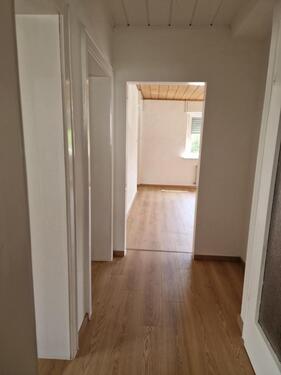 Foto - Erdgeschoss Wohnung mit Garage - 620,00 EUR Kaltmiete,