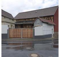 Hofreite mit Nebengebäude und Scheune und Innenhof - Reichelsheim (Wetterau)