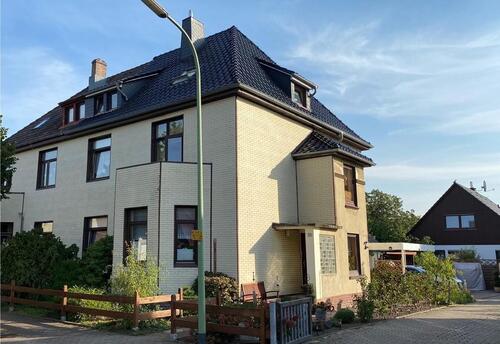 Foto - Möblierte Dachgeschosswohnung in Bremerhaven-Wulsdorf