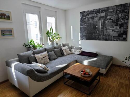 Foto - Große, ruhige 4 Zimmerwohnung mit Balkon in Stuttgart West