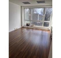 Büroraum in Köpenick - 640,00&nbsp;EUR Kaltmiete, ca.&nbsp; 17,00&nbsp;m&sup2; in Berlin (PLZ: 12555) Treptow-Köpenick