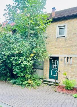 Foto - Familienfreundliches Haus in ruhiger Grünlage mit großem Garten