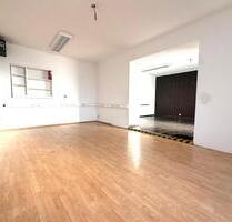 Helle Bürofläche mit Einbauküche zur Miete in Weißensee - Berlin Pankow