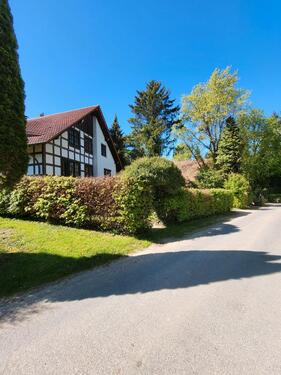 Foto - Traditionelles Mehrfamilienhaus in Bad Holzhausen