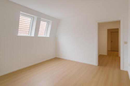 Foto - Modernisiertes Haus mit 5 Zimmern & Garten zur Miete – ab Juni