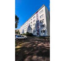 Erstbezug nach Kernsanierung – Traumhaft sanierte 2 Zimmerwohnung - Bad Lausick