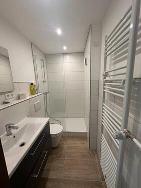 Foto - Helle 3-Zimmer DG-Wohnung mit 70 m²