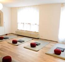 Gruppen-Raum-Sharing für z.B. AyurvedaYogaOsteopathHebammeHeilpraktiker.. - All-in-Miete - Stuttgart Stuttgart-West