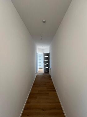 Foto - Neu renovierte 2 - Zimmer Wohnung Bezugsfertig ab 01.05.2026
