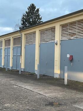 Foto - Garage mit eigenem Stromanschluss & Videoüberwachung