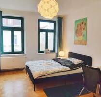 Stilvoll möblierte WG-Zimmer in Magdeburg Stilvoll möblierte WG-Zimmer in Magdeburg