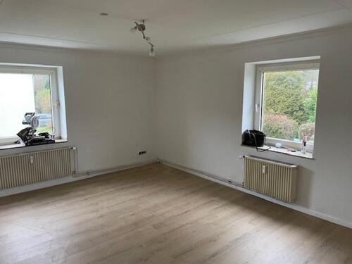 Foto - Helle 3Zimmer Küche Diele Bad mit Garten und Blick ins Wurmtal