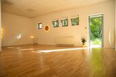 Foto - Yogaraum Seminarraum Tanzraum mit Garten 