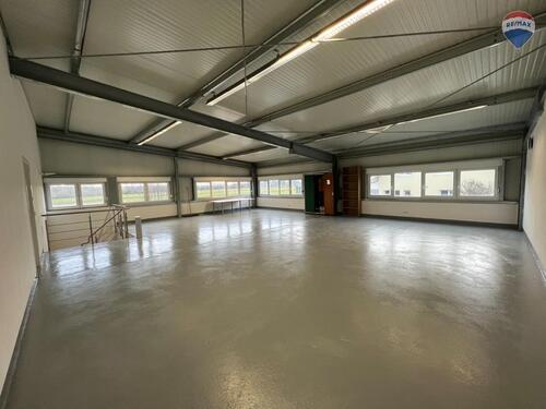 Foto - Großzügige Büroflächen im Gewerbegebiet Grenzach-Wyhlen