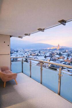 Foto - Frisch renovierte 2,5-Zimmer-Wohnung mit Balkon