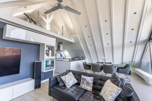 Foto - Tolle Dachgeschosswohnung mit Galerie und Garage