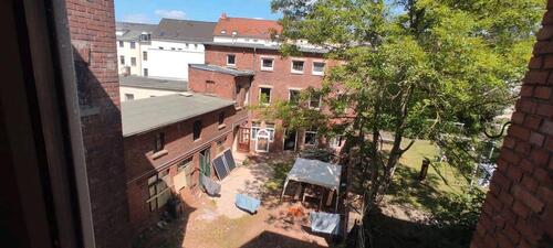 Foto - 25 Zimmer Mehrfamilienhaus, Wohnhaus in Werdau