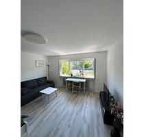 Renovierte 1-Zi Whg in S-Süd 37 m² inkl. TG Stellplatz & 2Keller - Stuttgart Lehen
