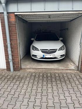 Foto - Garage *Strom* Oberhausen Virchowstraße 96