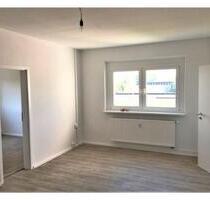 2 Zimmer Wohnung mit Küche und Balkon in Schmarl - Rostock Evershagen