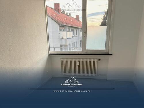 Foto - Helle 4-Zimmer-Wohnung mit Balkon in Hannover-List