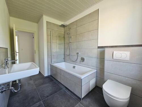 Foto - Renovierte 3,5 Zimmer Wohnung in Röthlein zu vermieten