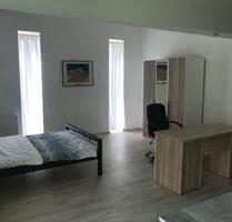 Modernes vollmöbliertes Apartment - Lehre