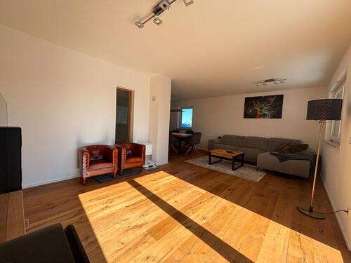 Foto - MODERNE & HOCHWERTIGE DOPPELHAUSHÄLFTE MIT GARTEN IN HAUNWANG