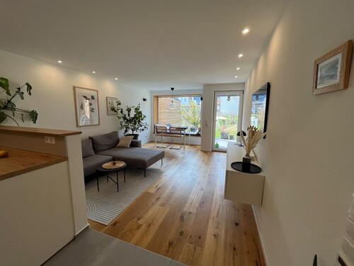 Foto - Moderne, möblierte EG Wohnung mit Garten - 12 bis 36 Monate