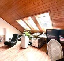 Dachgeschoss 60m2 in Wallstadt - 800,00&nbsp;EUR Kaltmiete, ca.&nbsp; 60,00&nbsp;m&sup2; in Mannheim (PLZ: 68163) Almenhof