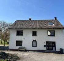 Mietangebot - Seltene Gelegenheit: Großzügiges Einfamilienhaus in ruhiger Lage mit Garten in Oberense!