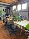 Foto - Schreibtische im CoWorking Büro frei