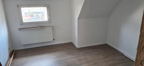 Foto - Renovierte Wohnung Gelsenkirchen-Horst 45899 50qm DG2.OG.