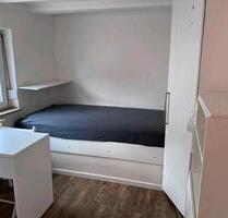 Wohnung Zimmer ab sofort in Stuttgart